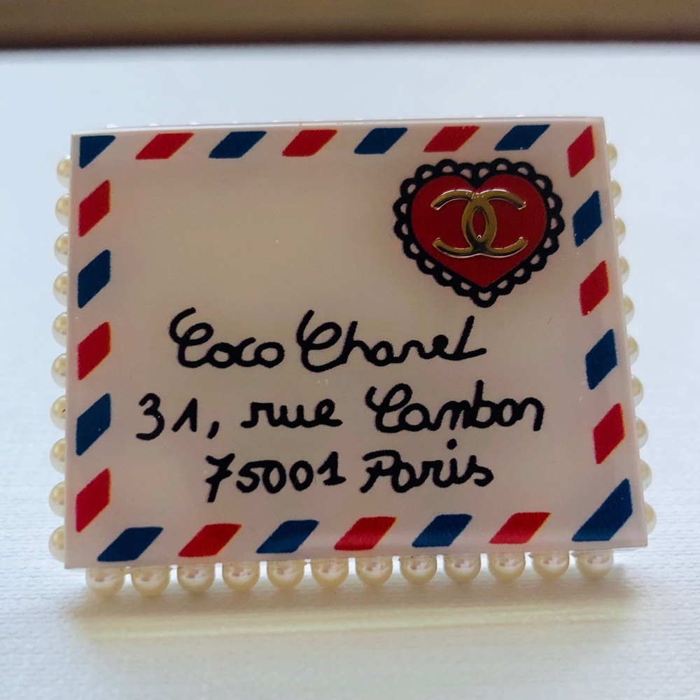 Chanel🔥SOLD🔥Brooch Hat Pin Letter Envelope Pearl - Picture 7 of 11